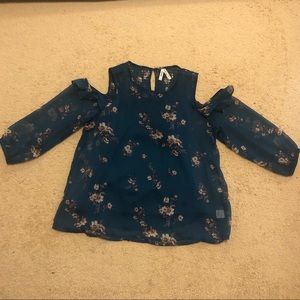 Shoulder-less Floral Blouse